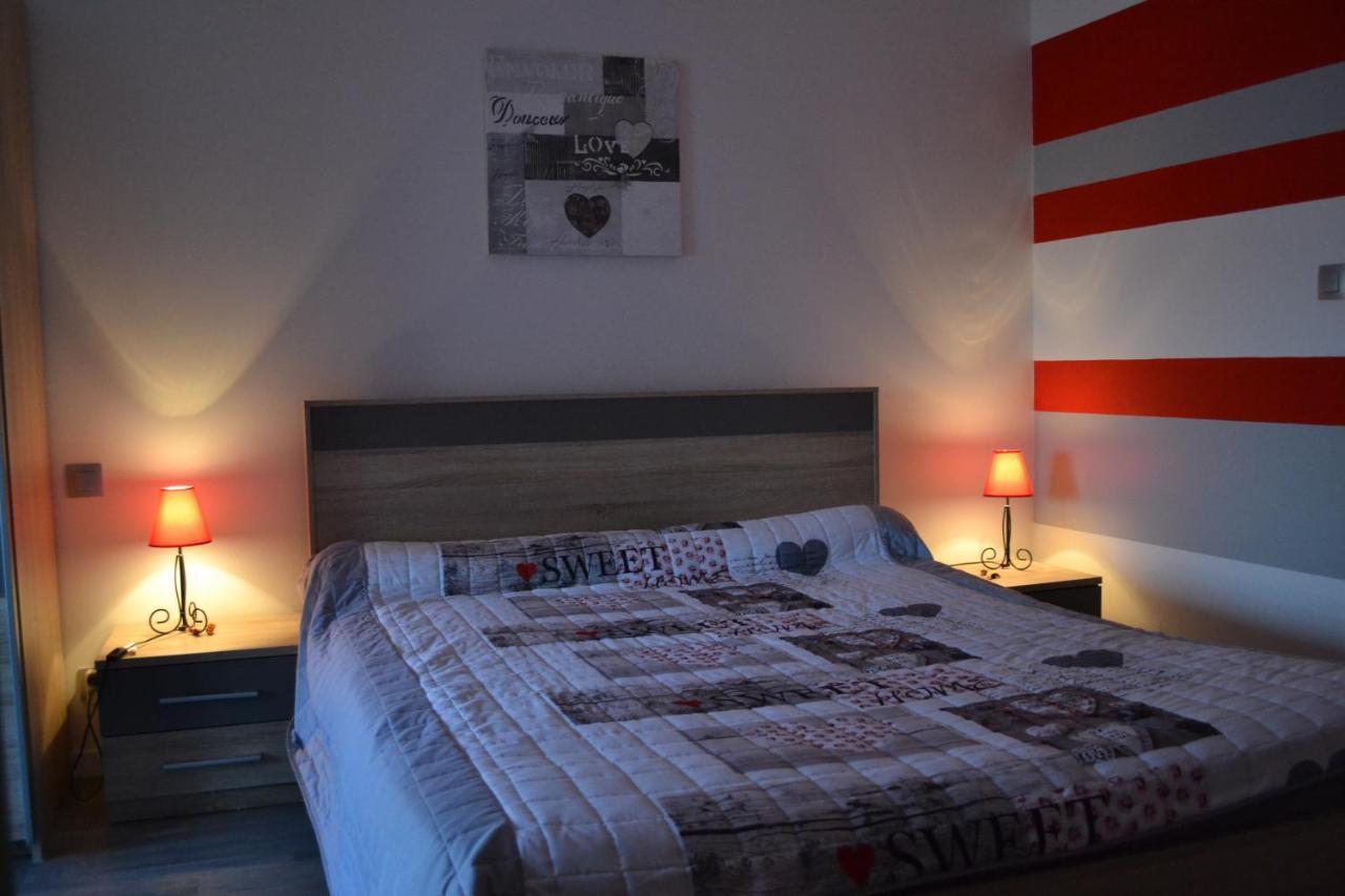 La Ferme Chauvet Bed & Breakfast Chantenay-Villedieu Exterior photo